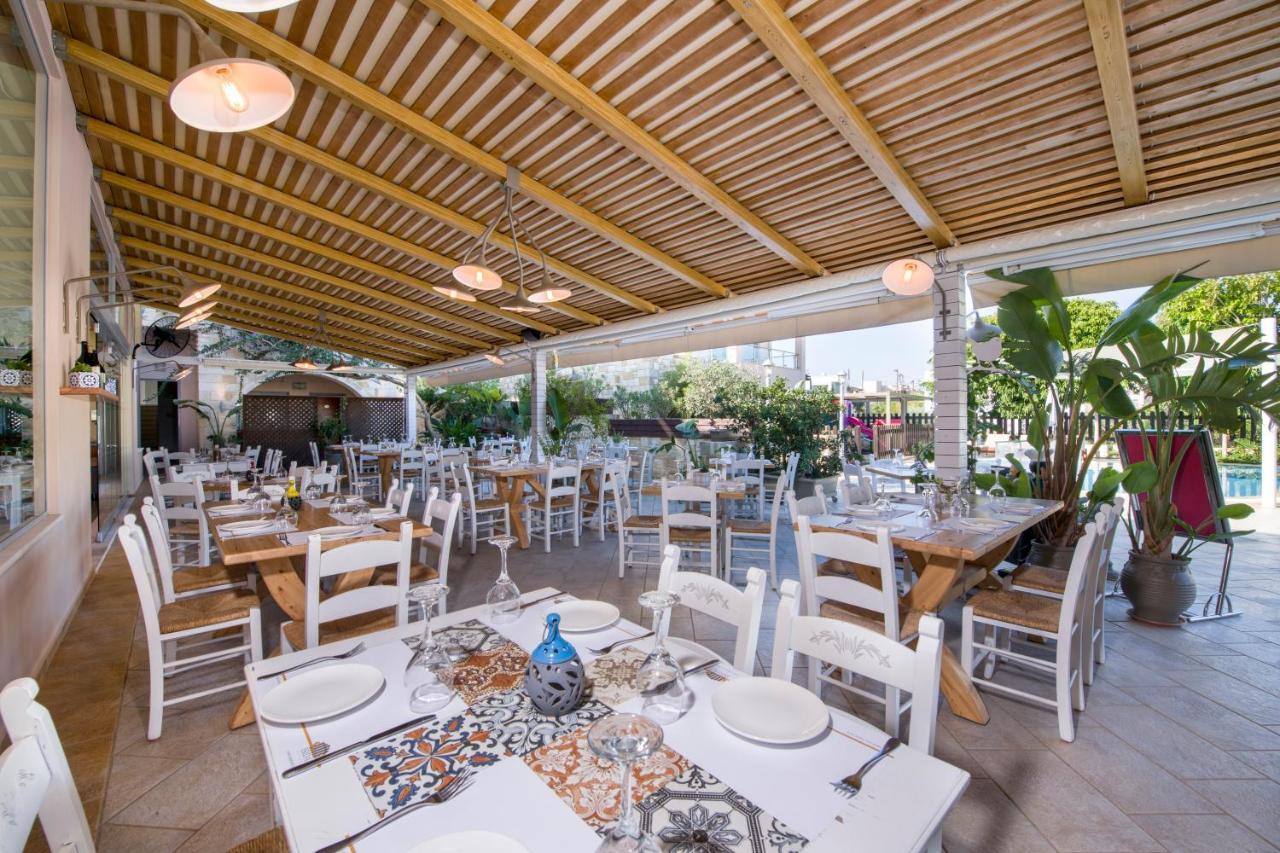 Isida Hotel Agia Marina מראה חיצוני תמונה