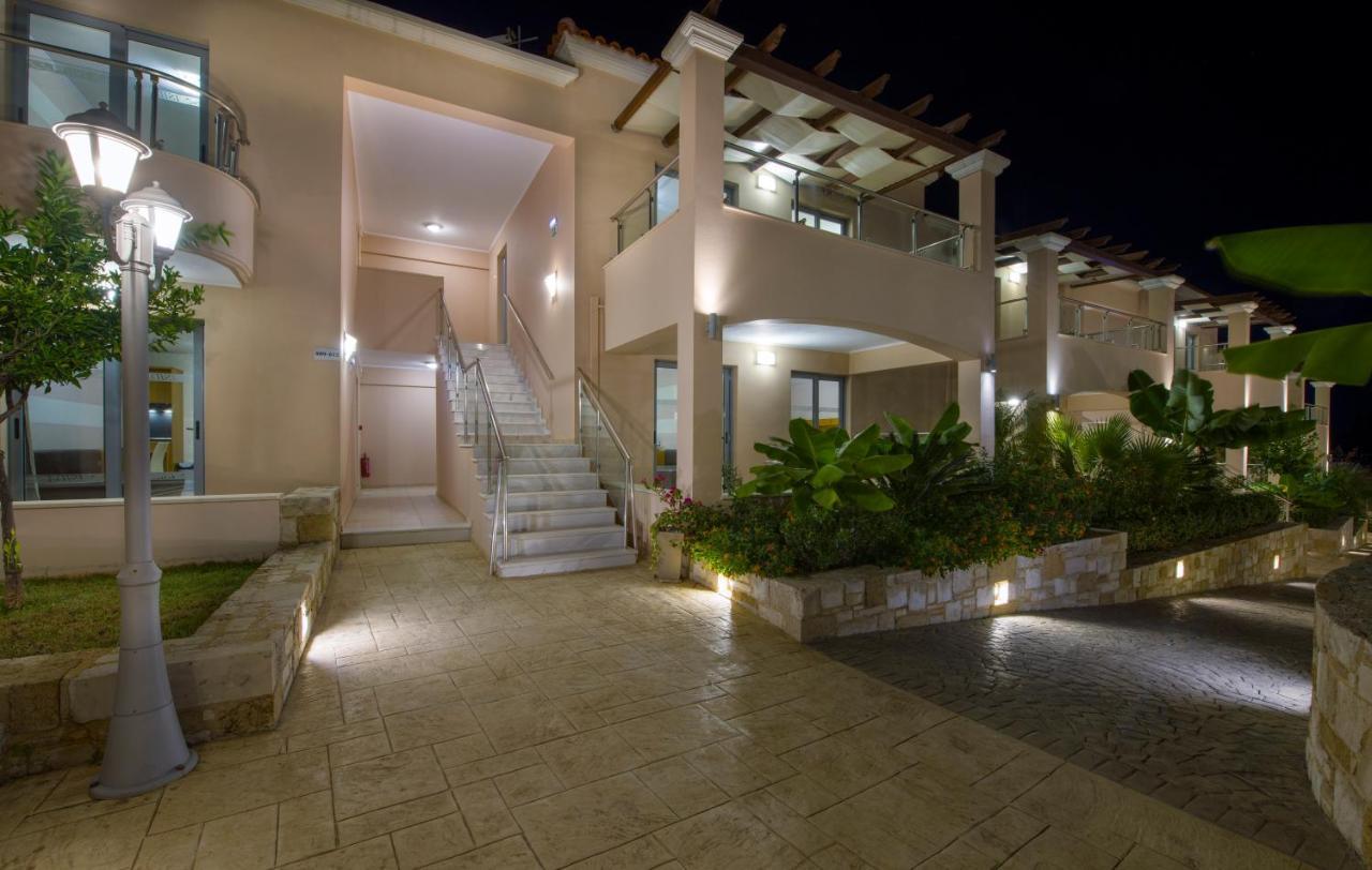 Isida Hotel Agia Marina מראה חיצוני תמונה