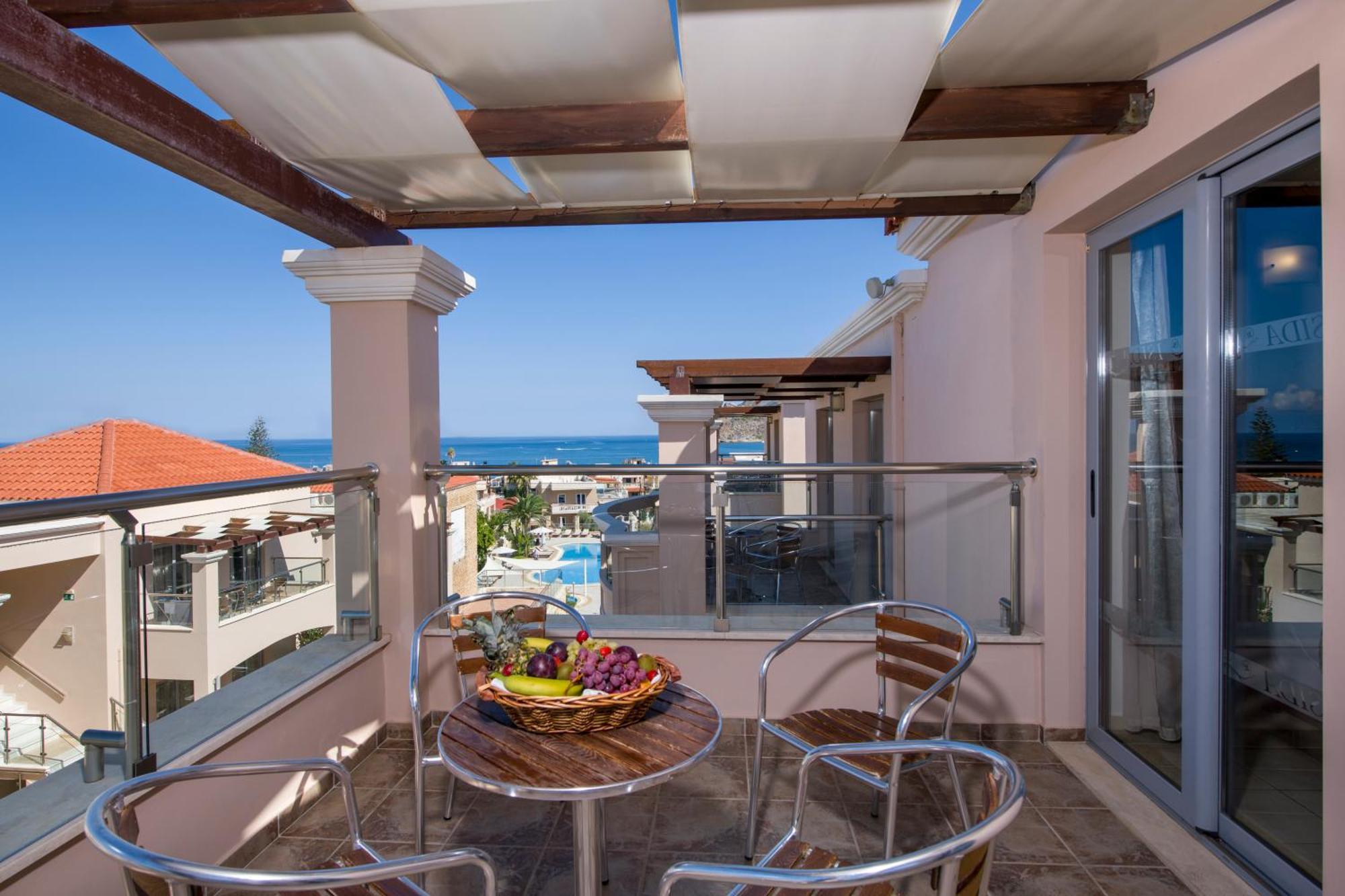 Isida Hotel Agia Marina חדר תמונה